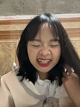 Daisy018 online show from November 1, 7:32 am