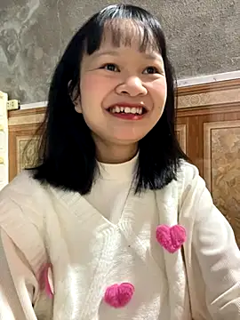 Daisy018 online show from November 19, 2:11 am