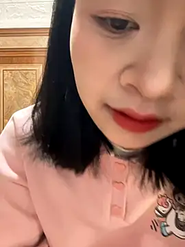 Daisy018 online show from December 2, 2:17 am