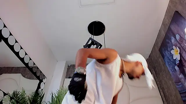 Thiagoferreti online show from October 15, 3:39 am