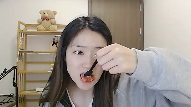 Mimi-cnbaby online show from March 29, 12:05 pm