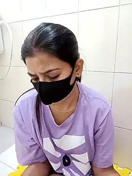 Hot Jaanvi  online show from October 11, 5:50 am