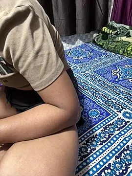 Hot Jaanvi  online show from March 25, 4:29 am