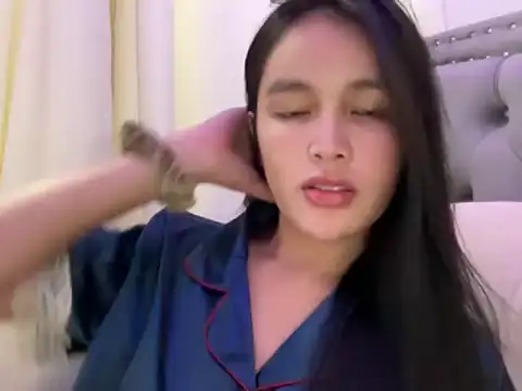 Snapshot of itsBldreina chatting on November 22, 7:24 pm itsBldreina online show from November 22, 7:24 pm