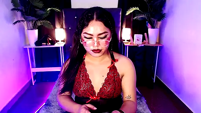 Unique Maya online show from September 10, 5:18 am