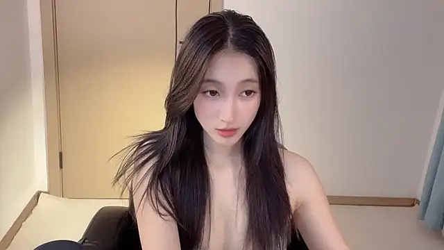 Seraphina-se online show from October 18, 5:14 pm