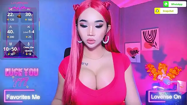 TriciaCumLoader online show from March 8, 2:10 pm