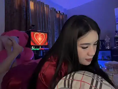 Snapshot of wild_flowerx chatting on January 31, 11:36 pm wild flowerx online show from January 31, 11:36 pm