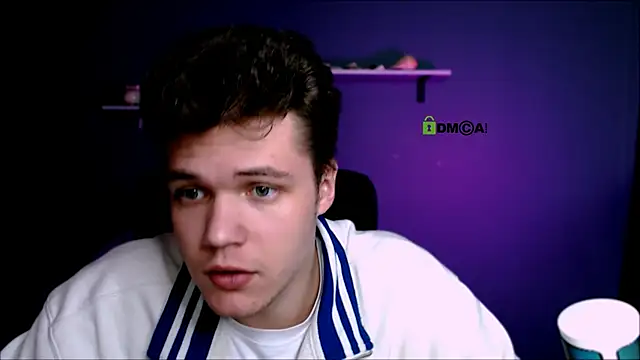 Snapshot of lucas_long_ chatting on November 14, 8:18 pm lucas long online show from November 14, 8:18 pm