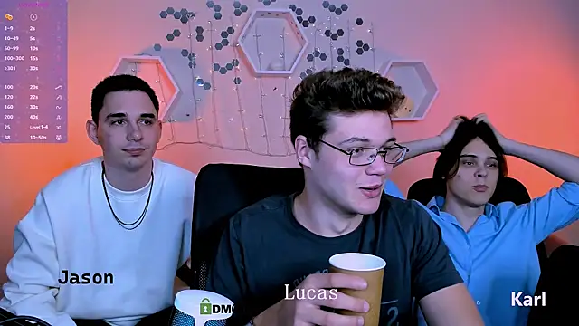 Snapshot of lucas_long_ chatting on November 17, 8:36 pm lucas long online show from November 17, 8:36 pm