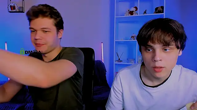 Snapshot of lucas_long_ chatting on November 28, 8:00 pm lucas long online show from November 28, 8:00 pm