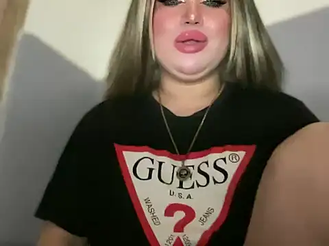 Snapshot of Naughtyrosecum chatting on November 11, 3:12 pm Naughtyrosecum online show from November 11, 3:12 pm