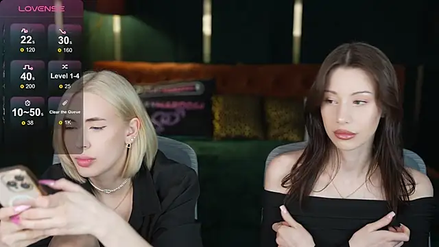 Selena Glow online show from February 26, 7:13 pm