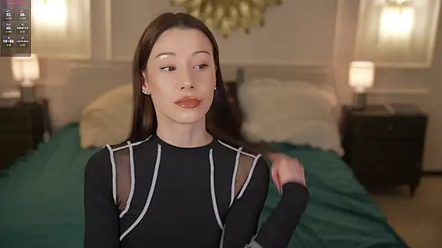 Selena Glow online show from March 6, 7:21 pm