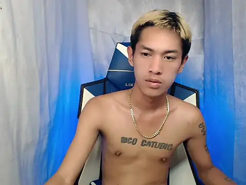 riks tyler online show from February 2, 8:18 pm