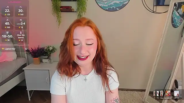 Violet Griffen online show from April 14, 3:18 pm