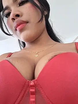 Michell em online show from February 14, 6:59 pm