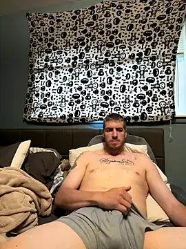 Snapshot of spud1204 chatting on October 22, 3:23 pm spud1204 online show from October 22, 3:23 pm