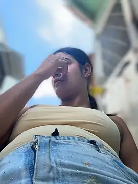 Kaily Sweet16 online show from April 8, 5:57 pm