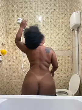 Snapshot of morenaluaa chatting on September 15, 8:20 pm morenaluaa online show from September 15, 8:20 pm