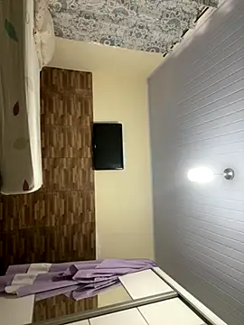 Snapshot of morenaluaa chatting on November 7, 7:58 pm morenaluaa online show from November 7, 7:58 pm