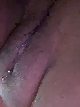 Snapshot of morenaluaa chatting on December 15, 12:31 pm morenaluaa online show from December 15, 12:31 pm