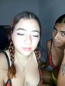 Snapshot of Chloe_Sky_love chatting on September 26, 6:17 am Chloe Sky love online show from September 26, 6:17 am