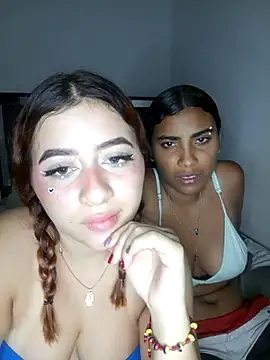 Snapshot of Chloe_Sky_love chatting on September 27, 5:34 am Chloe Sky love online show from September 27, 5:34 am