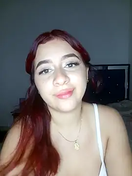 Snapshot of Chloe_Sky_love chatting on September 28, 3:01 am Chloe Sky love online show from September 28, 3:01 am