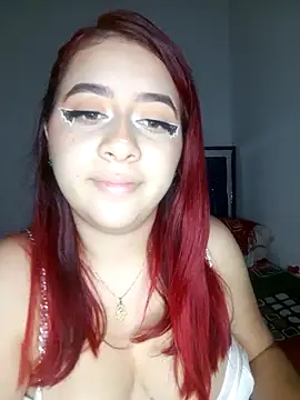 Snapshot of Chloe_Sky_love chatting on October 7, 6:43 am Chloe Sky love online show from October 7, 6:43 am