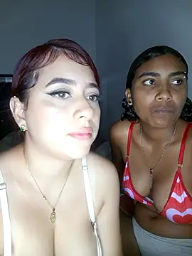 Snapshot of Chloe_Sky_love chatting on October 8, 4:21 am Chloe Sky love online show from October 8, 4:21 am