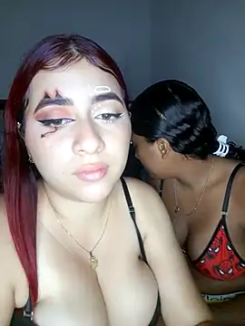 Snapshot of Chloe_Sky_love chatting on October 10, 4:55 am Chloe Sky love online show from October 10, 4:55 am