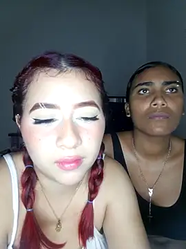 Snapshot of Chloe_Sky_love chatting on October 17, 3:20 am Chloe Sky love online show from October 17, 3:20 am