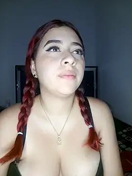 Snapshot of Chloe_Sky_love chatting on October 30, 5:31 am Chloe Sky love online show from October 30, 5:31 am