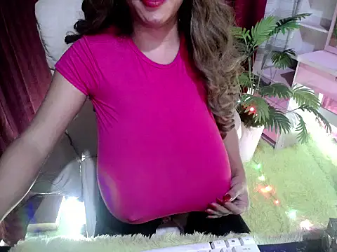 sexy morena143 online show from April 17, 10:24 pm