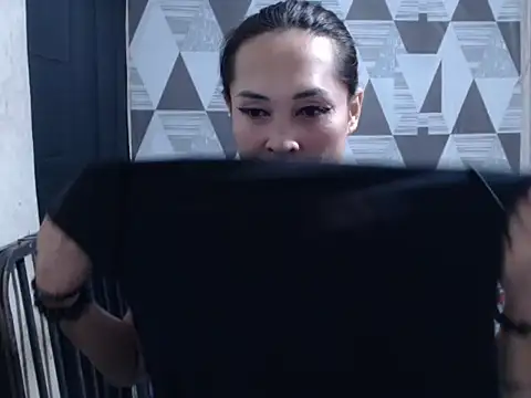 Wiynwyn Delamerced1989 online show from April 17, 12:52 pm