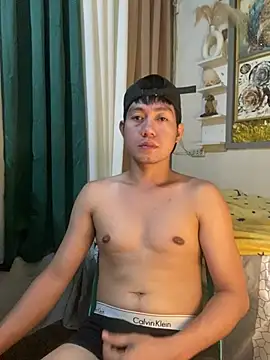 xshyboyx online show from July 5, 4:25 pm
