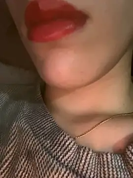 Mimisixo online show from November 6, 10:21 pm