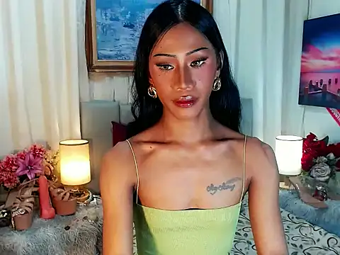 sassylatina online show from November 2, 6:43 pm