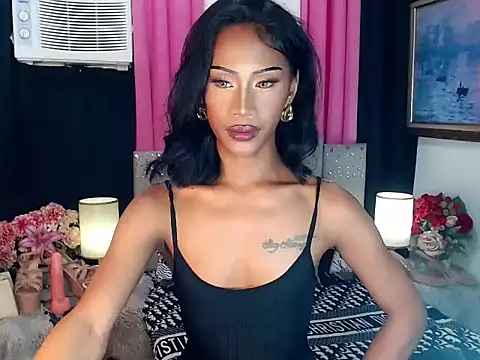 sassylatina online show from April 24, 5:26 pm