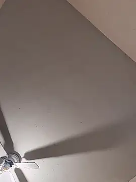 Cnutt310 online show from April 13, 5:40 pm