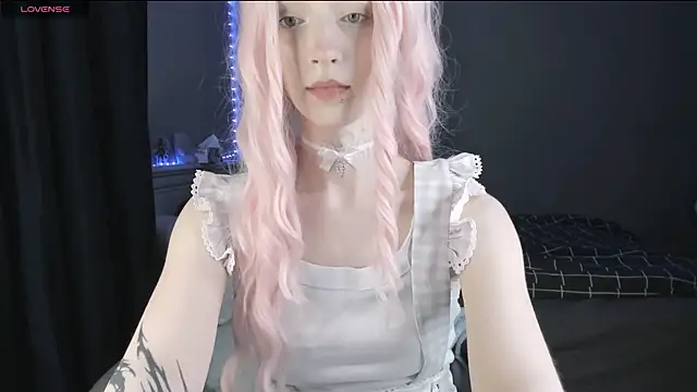 MelissaReis online show from April 4, 6:22 am