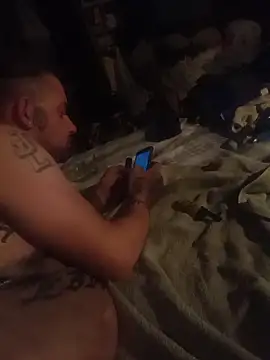 Snapshot of Twoslipperywhenwett chatting on February 14, 1:19 pm Twoslipperywhenwett online show from February 14, 1:19 pm