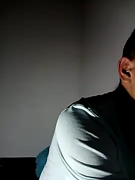 Kevinhww online show from January 11, 12:37 am