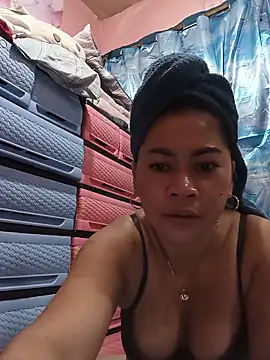 sexybitch 02 online show from July 1, 12:45 am