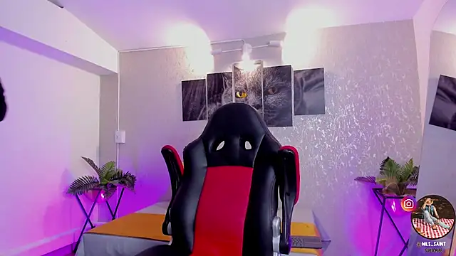 nils saint online show from October 4, 3:15 am