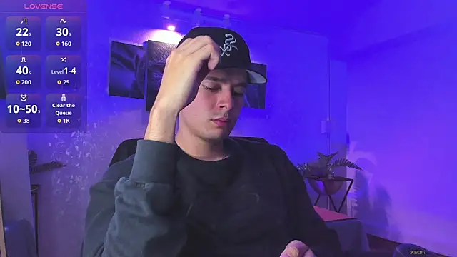 nils saint online show from January 10, 3:41 am