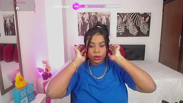 Snapshot of BarbaraGil1 chatting on June 4, 9:10 pm BarbaraGil1 online show from June 4, 9:10 pm
