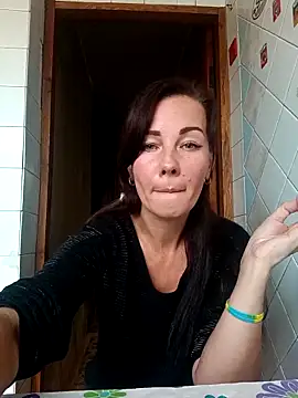 Adeline3302 online show from September 24, 1:14 pm