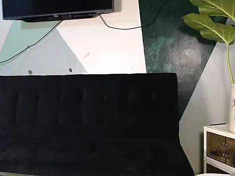 Snapshot of Darkevion chatting on November 28, 9:23 am Darkevion online show from November 28, 9:23 am